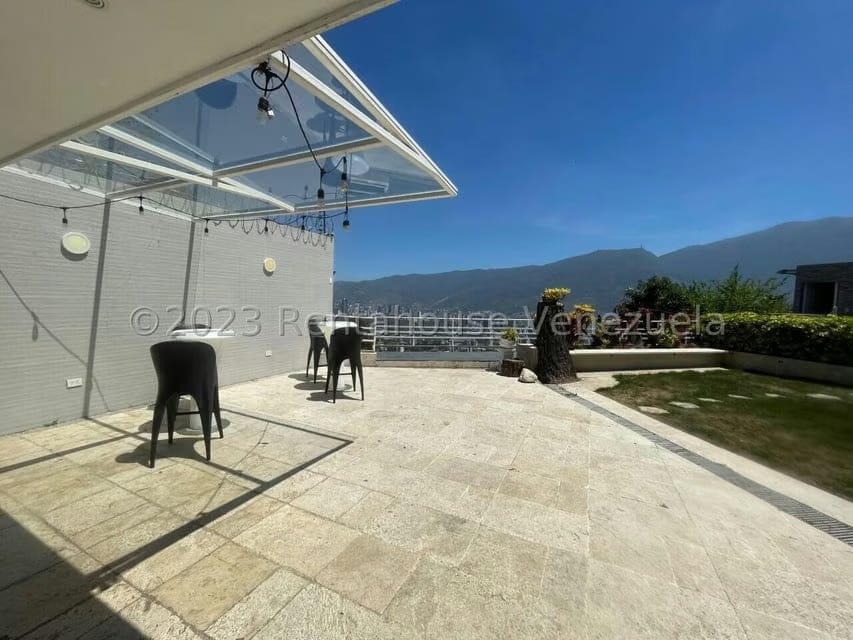 Casa (Duplex) en Venta en Colinas de Bello Monte, Distrito Metropolitano - 3