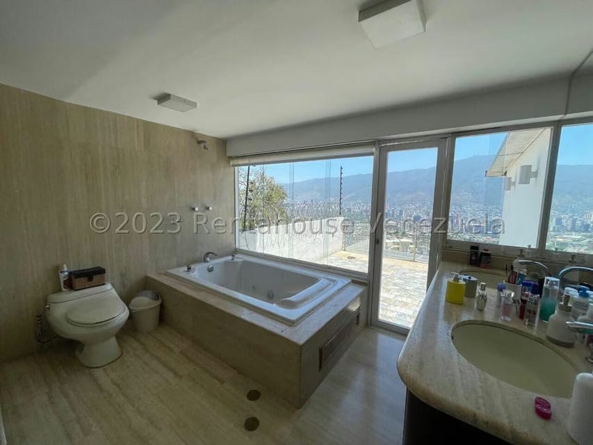 Casa (Duplex) en Venta en Colinas de Bello Monte, Distrito Metropolitano - 52