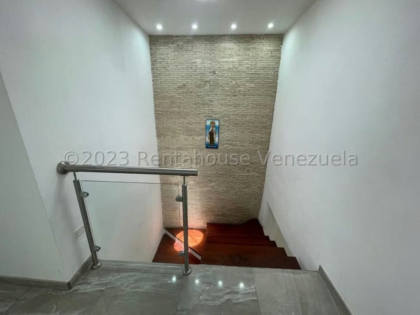 Casa (Duplex) en Venta en Colinas de Bello Monte, Distrito Metropolitano - 54