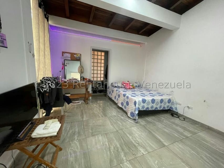 Casa (Duplex) en Venta en Colinas de Bello Monte, Distrito Metropolitano - 55