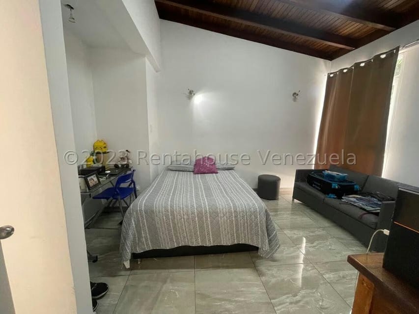 Casa (Duplex) en Venta en Colinas de Bello Monte, Distrito Metropolitano - 57
