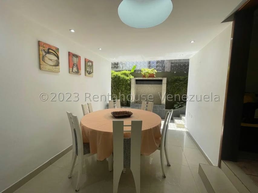 Casa (Duplex) en Venta en Colinas de Bello Monte, Distrito Metropolitano - 61