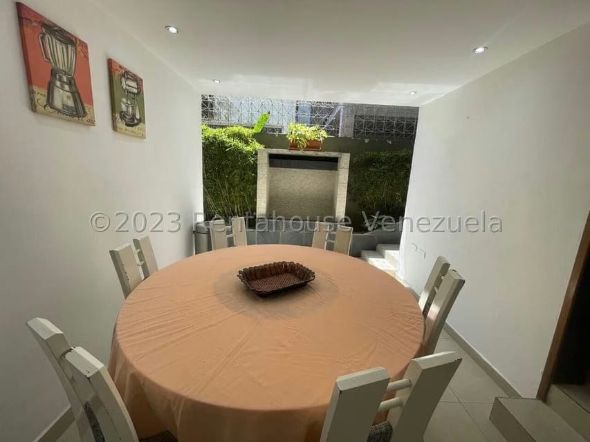 Casa (Duplex) en Venta en Colinas de Bello Monte, Distrito Metropolitano - 62
