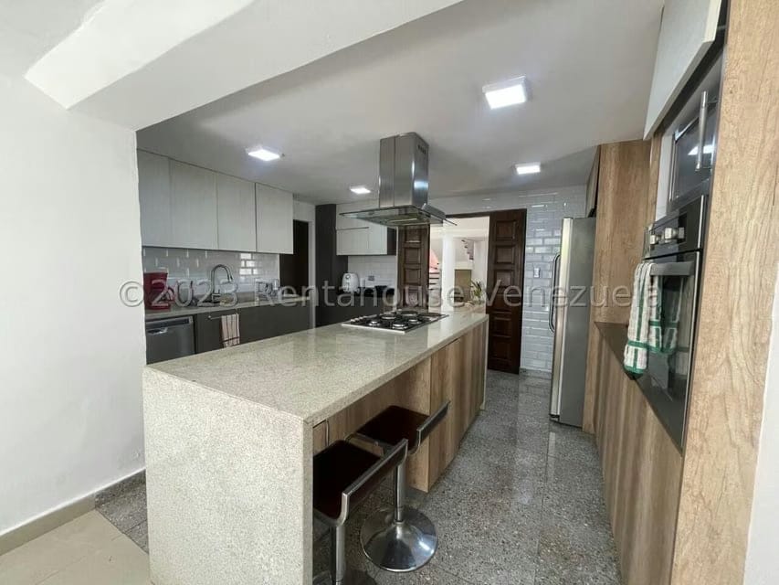 Casa (Duplex) en Venta en Colinas de Bello Monte, Distrito Metropolitano - 63