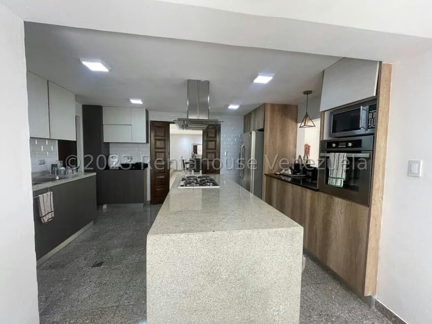 Casa (Duplex) en Venta en Colinas de Bello Monte, Distrito Metropolitano - 64