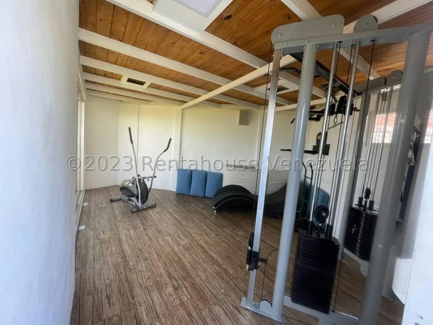 Casa (Duplex) en Venta en Colinas de Bello Monte, Distrito Metropolitano - 10