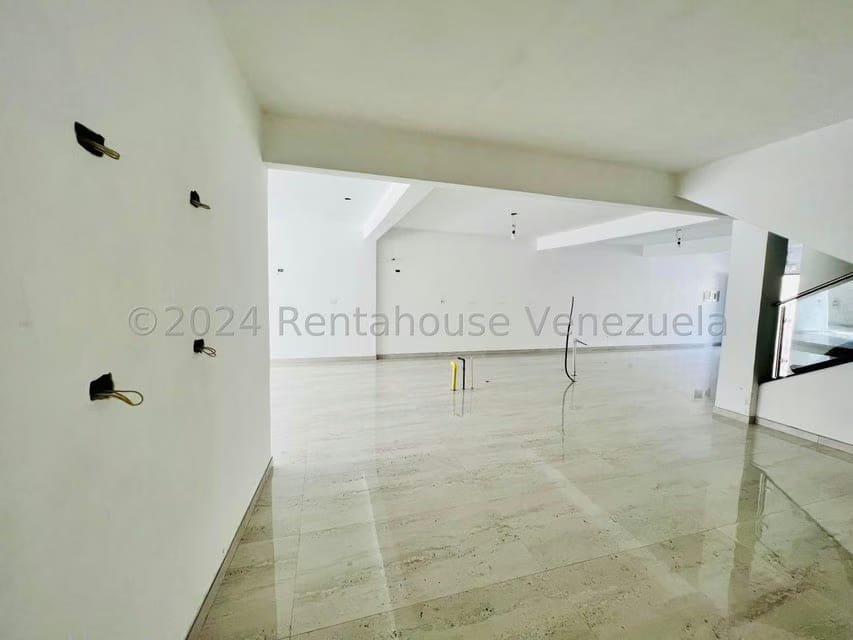 Casa (Duplex) en Venta en Andres Bello, Aragua - 21