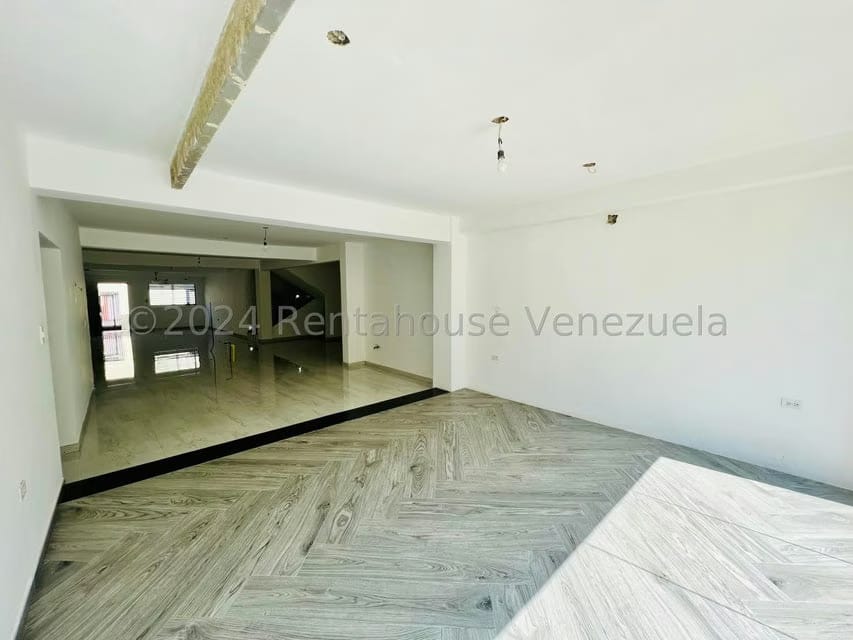 Casa (Duplex) en Venta en Andres Bello, Aragua - 38