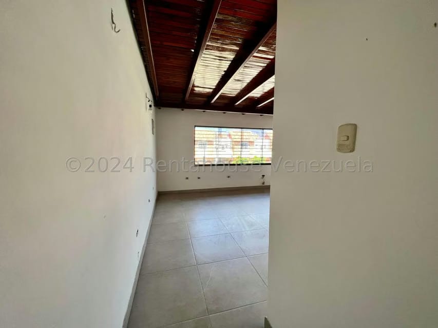 Casa (Duplex) en Venta en Andres Bello, Aragua - 51