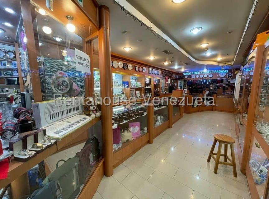 Negocios y Empresas (Comercio) en Venta en La Rosaleda, Miranda - 4