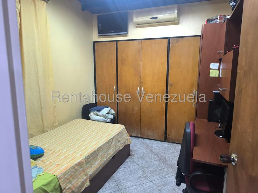 Casa (Multipes Niveles) en Venta en El Atrio, Miranda - 12