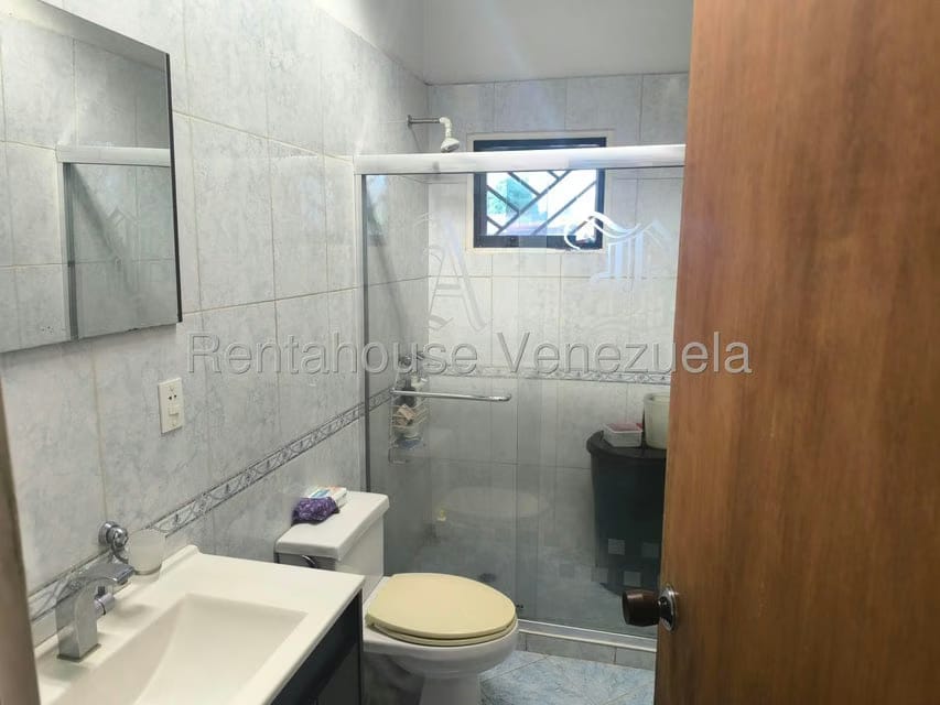 Casa (Multipes Niveles) en Venta en El Atrio, Miranda - 34