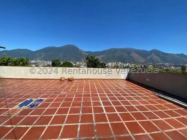 Casa (Multipes Niveles) en Alquiler en Colinas de Los Ruices, Distrito Metropolitano - 14