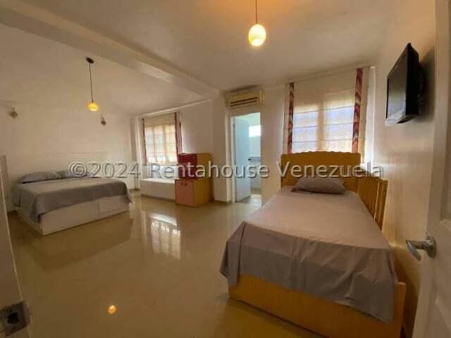 Casa (Multipes Niveles) en Alquiler en Colinas de Los Ruices, Distrito Metropolitano - 38