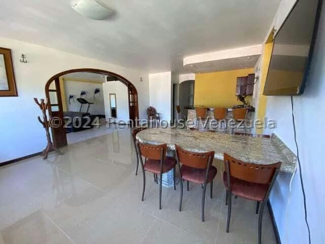 Casa (Multipes Niveles) en Alquiler en Colinas de Los Ruices, Distrito Metropolitano - 46