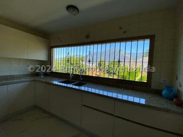 Casa (Multipes Niveles) en Alquiler en Colinas de Los Ruices, Distrito Metropolitano - 57