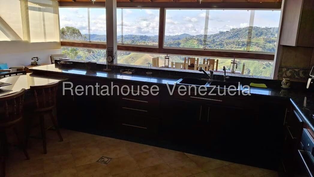 Casa (1 Nivel) en Venta en Altos de la Peña, Miranda - 20