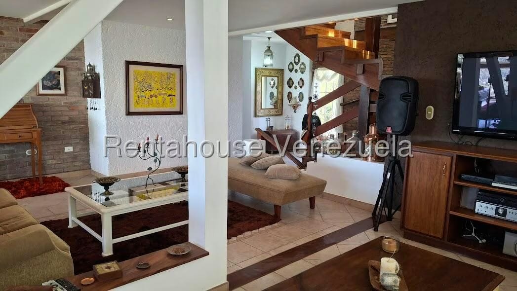 Casa (1 Nivel) en Venta en Altos de la Peña, Miranda - 23