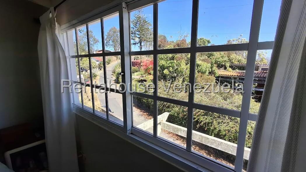 Casa (1 Nivel) en Venta en Altos de la Peña, Miranda - 30