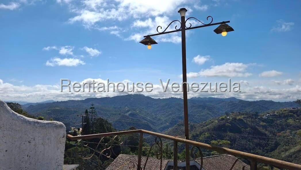 Casa (1 Nivel) en Venta en Altos de la Peña, Miranda - 5