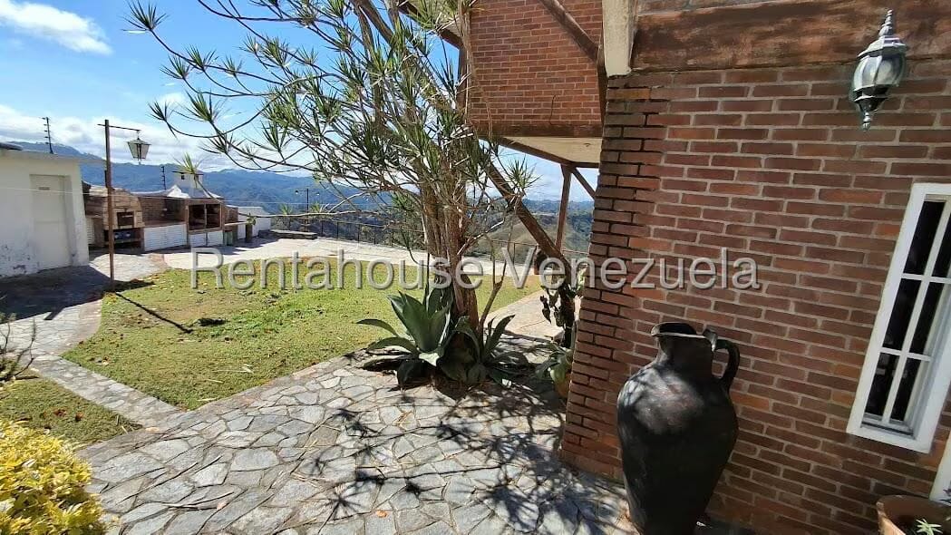 Casa (1 Nivel) en Venta en Altos de la Peña, Miranda - 9