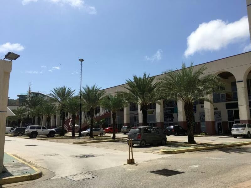 Comercial (Local Comercial) en Venta en Los Robles, Nueva Esparta - 18