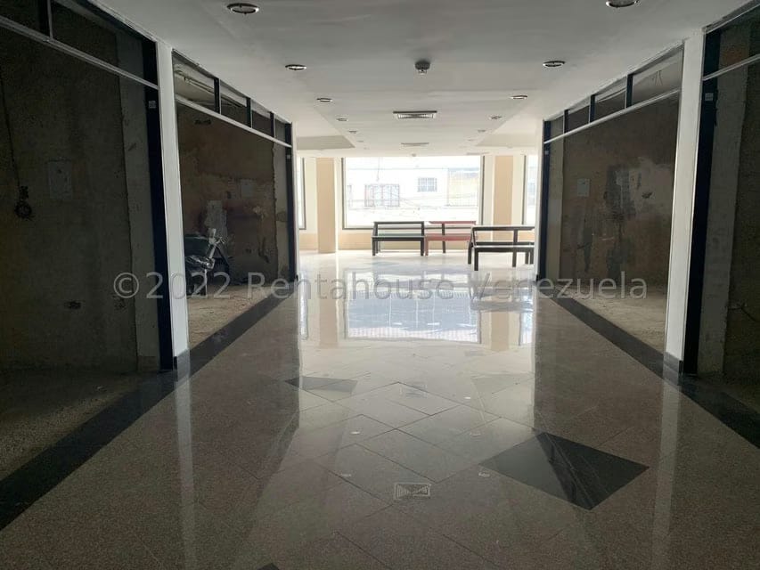 Comercial (Local Comercial) en Venta en Zona Centro, Aragua - 8