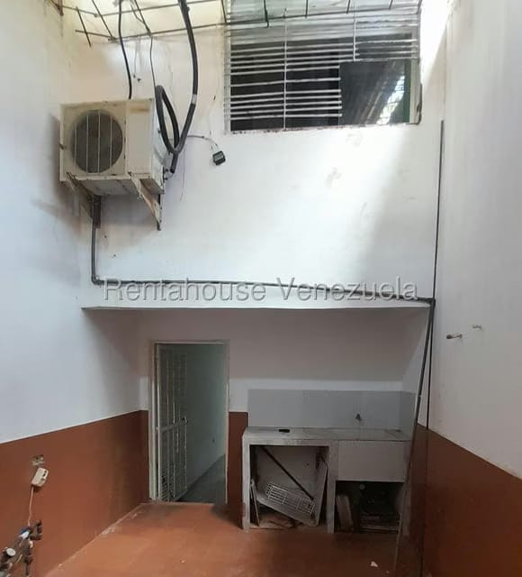 Comercial (Local Comercial) en Venta en Avenida Bolivar, Nueva Esparta - 11