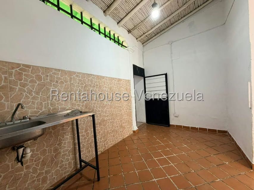 Comercial (Local Comercial) en Alquiler en Centro, Lara - 7