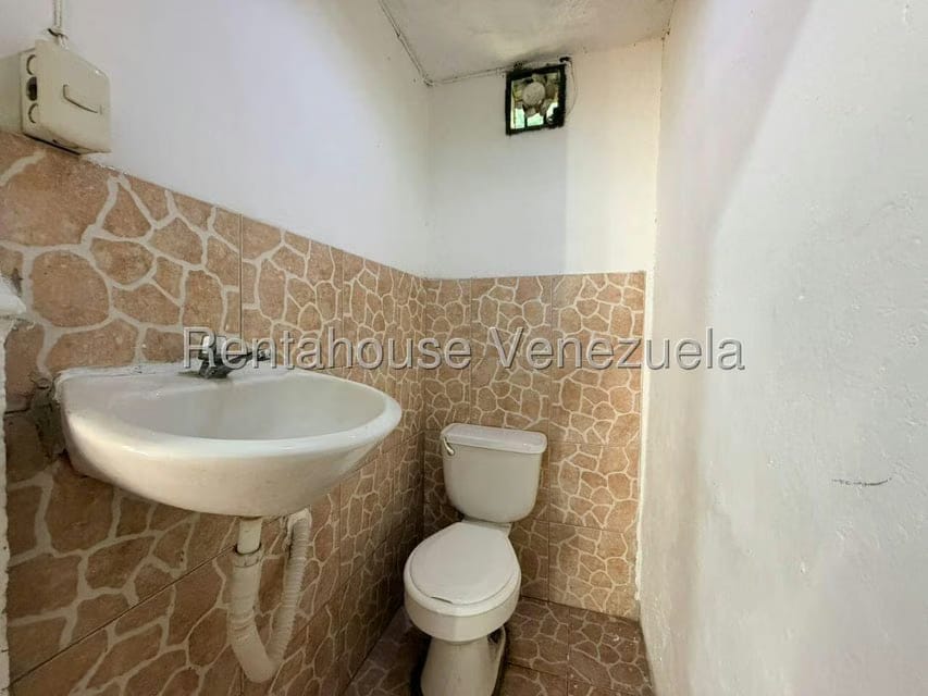 Comercial (Local Comercial) en Alquiler en Centro, Lara - 9