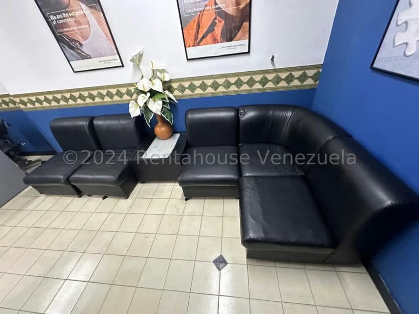 Comercial (Local Comercial) en Alquiler en Montalban III, Distrito Metropolitano - 3
