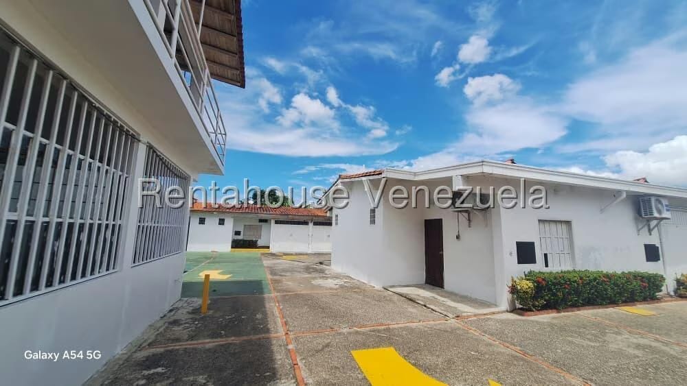 Negocios y Empresas (Hotel) en Venta en Avenida Bolivar, Merida - 45