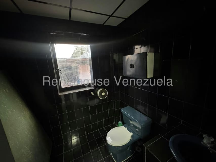 Comercial (Edificio) en Venta en Los Dos Caminos, Distrito Metropolitano - 20