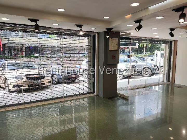Comercial (Local Comercial) en Alquiler en Altamira, Distrito Metropolitano