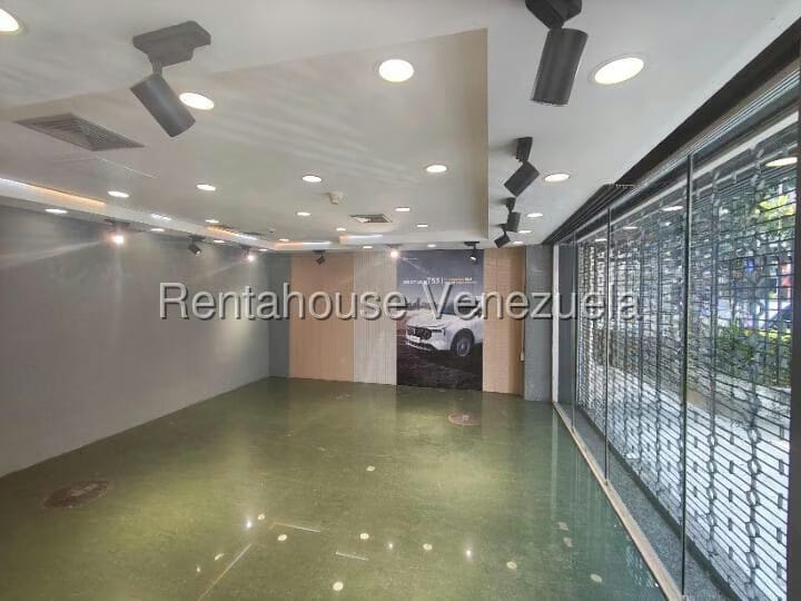 Comercial (Local Comercial) en Alquiler en Altamira, Distrito Metropolitano - 2
