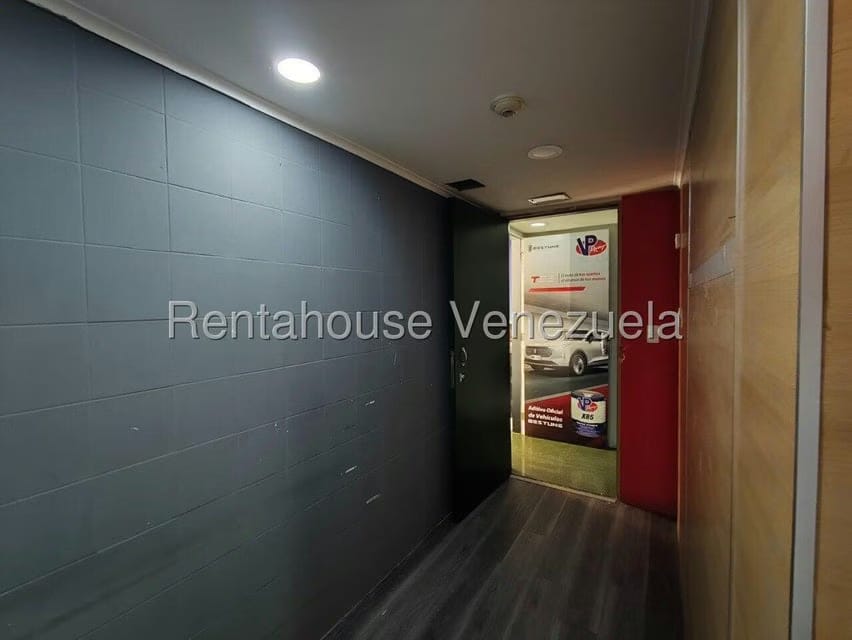 Comercial (Local Comercial) en Alquiler en Altamira, Distrito Metropolitano - 13
