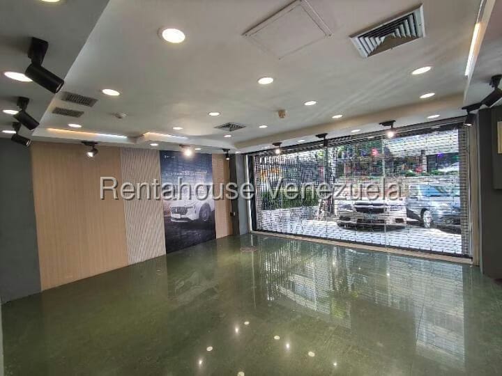 Comercial (Local Comercial) en Alquiler en Altamira, Distrito Metropolitano - 3