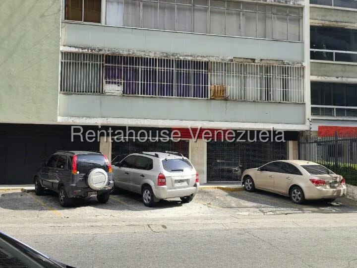 Comercial (Local Comercial) en Alquiler en Altamira, Distrito Metropolitano - 5