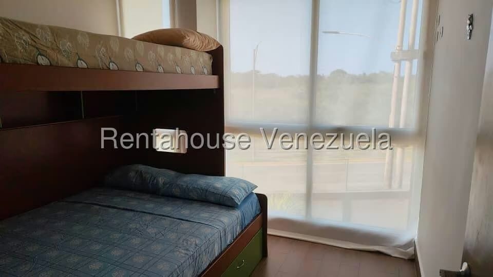 Townhouse (Duplex) en Venta en Puerto Encantado, Miranda - 12