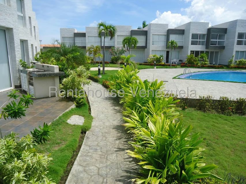 Townhouse (Duplex) en Venta en Puerto Encantado, Miranda - 19
