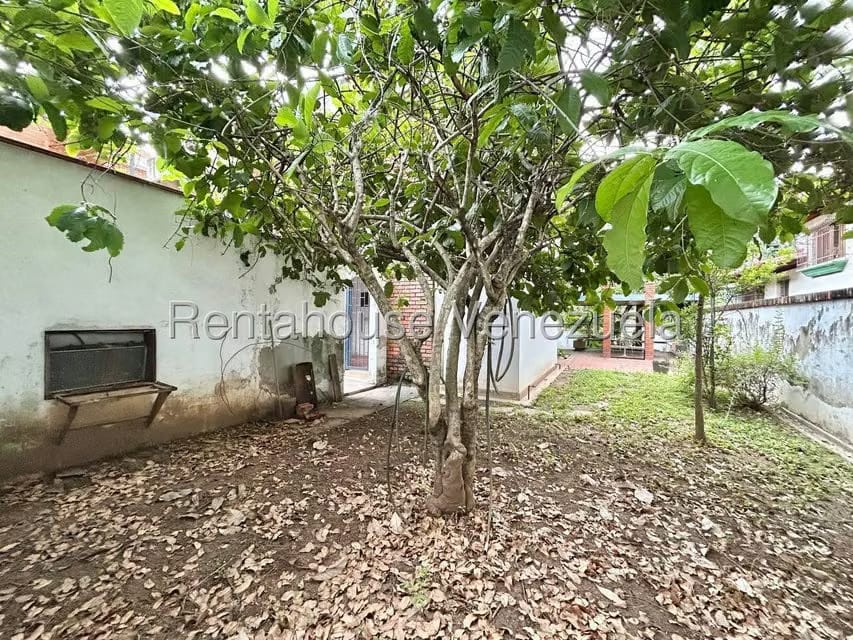 Casa (Duplex) en Venta en Chuao, Distrito Metropolitano - 24