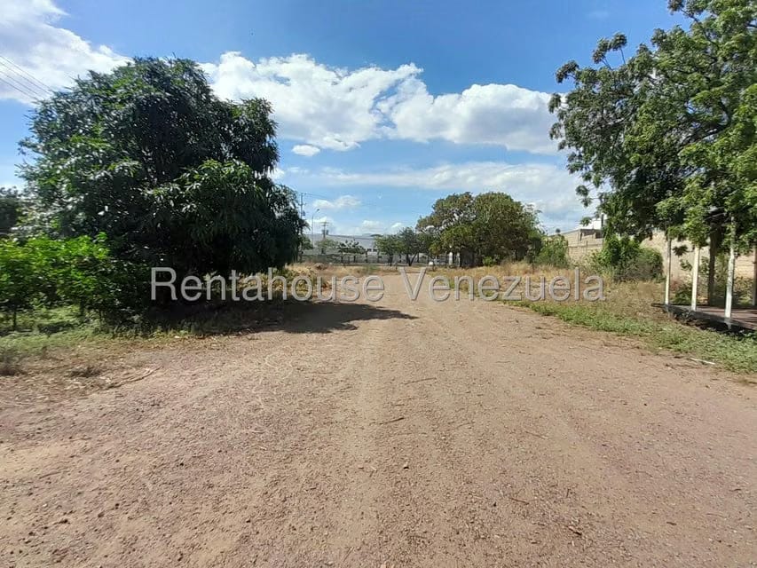 Terreno (Comercial) en Venta en Centro, Falcon
