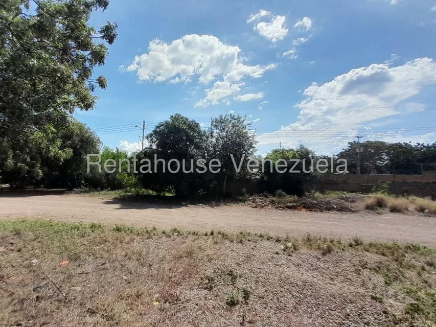 Terreno (Comercial) en Venta en Centro, Falcon - 11