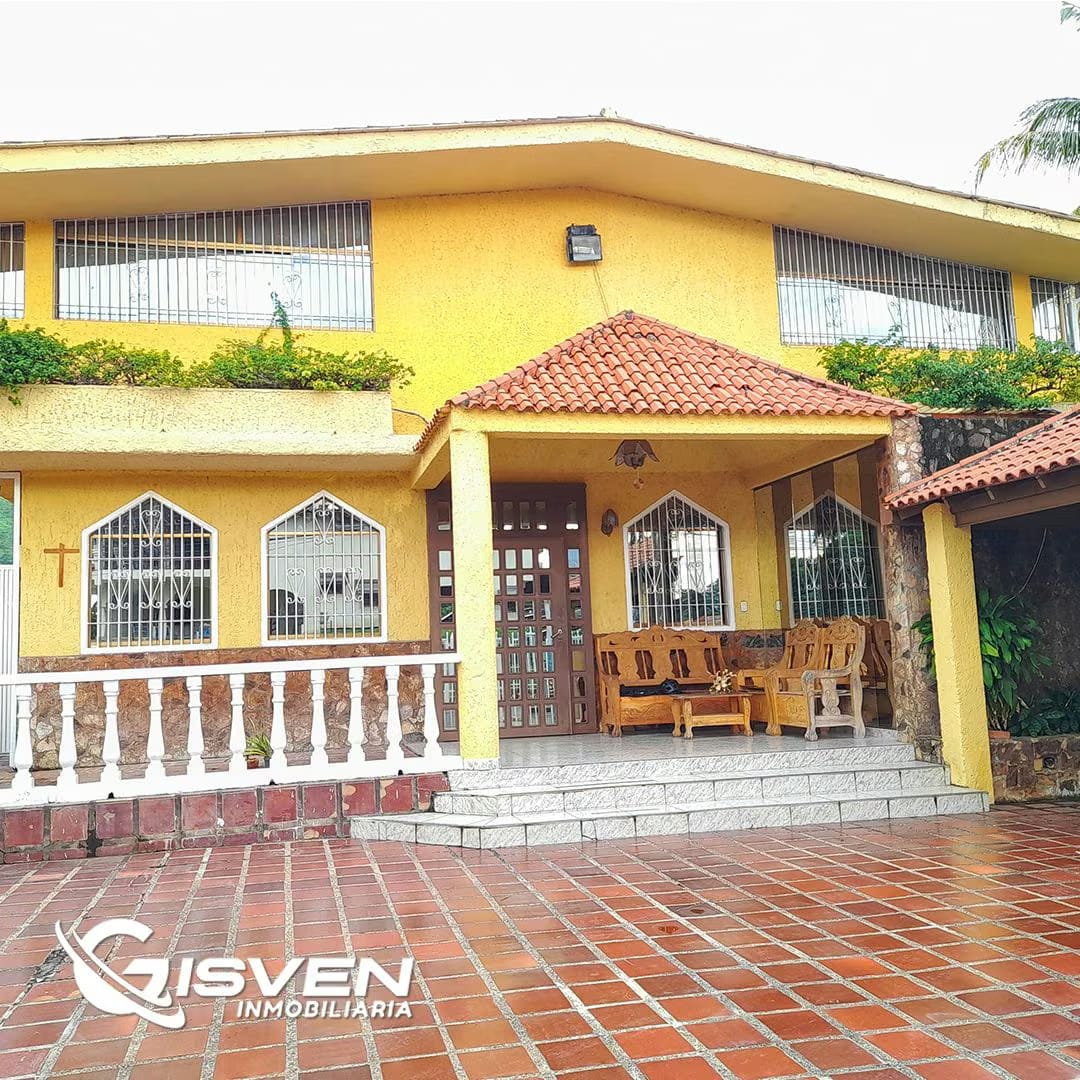 Casa de 2 plantas cómoda con increíble tasca bar