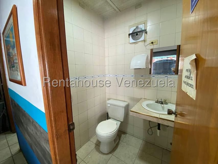 Comercial (Local Comercial) en Venta en Tierra Negra, Zulia - 11