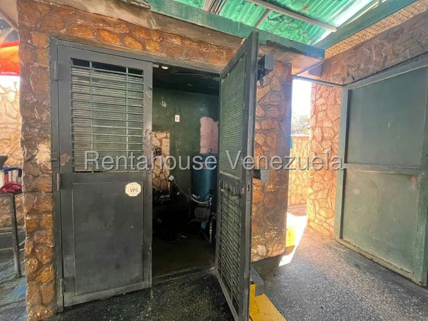 Comercial (Local Comercial) en Venta en Tierra Negra, Zulia - 8