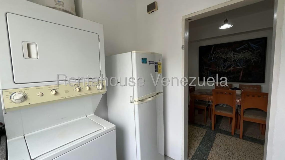 Apartamento (1 Nivel) en Alquiler en Altamira, Distrito Metropolitano - 12