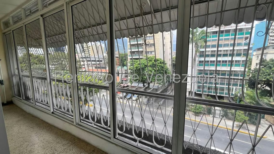 Apartamento (1 Nivel) en Alquiler en Altamira, Distrito Metropolitano - 7