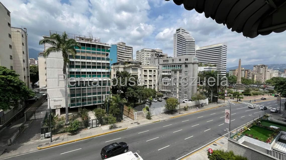Apartamento (1 Nivel) en Alquiler en Altamira, Distrito Metropolitano - 9