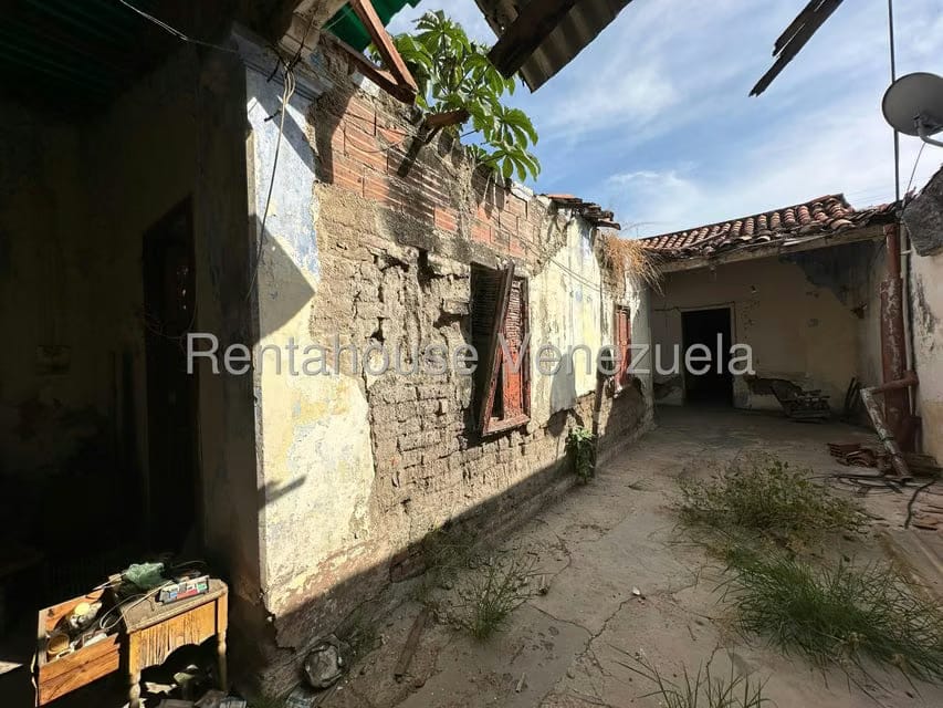Casa (1 Nivel) en Venta en Zona Centro, Aragua - 7